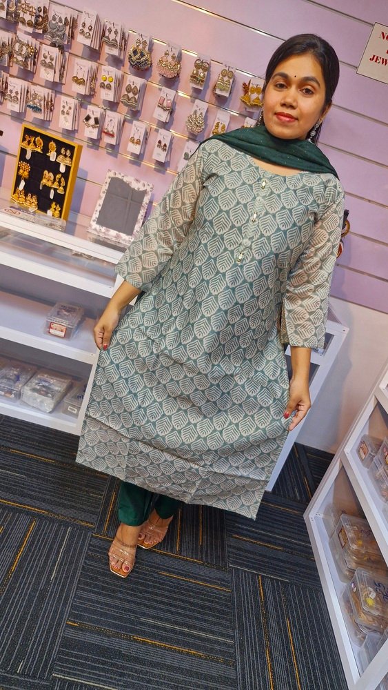 Green Colour Assam Silk Ready Made Shalwar Suit - Image 3