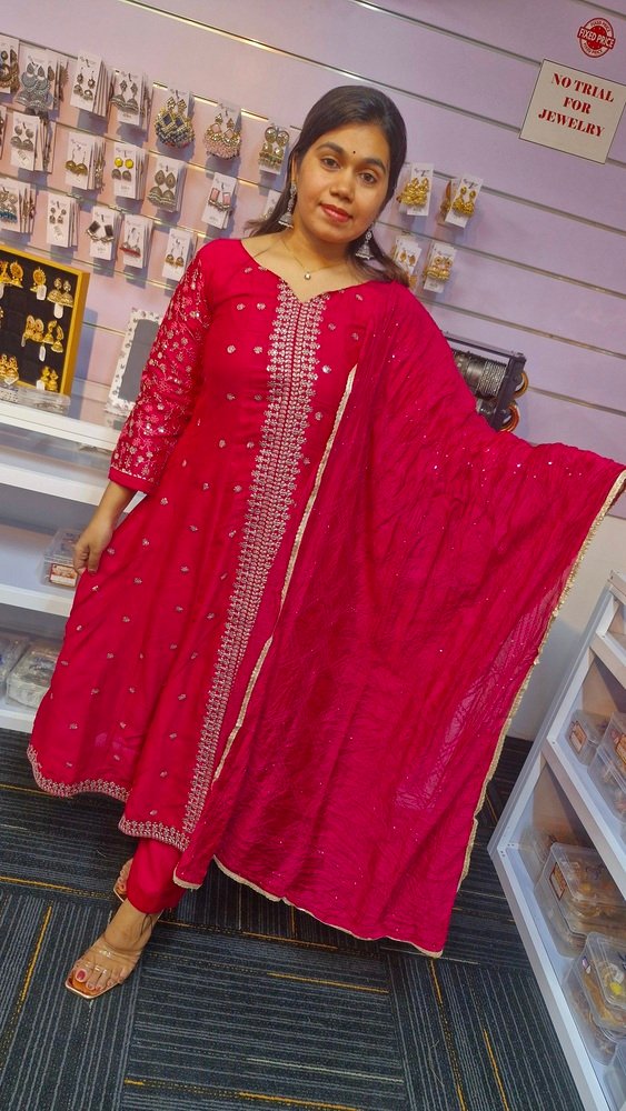 Pink Colour Ready Made Shalwar Suit - Image 6