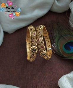 Flower Designer Matte Finished Bangle set