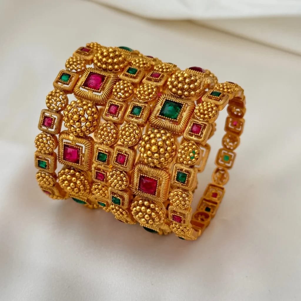 Matte Finished Bangle set Matte Finished Bangle set