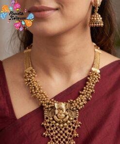 Pilayar Designer Matte Finished Necklace