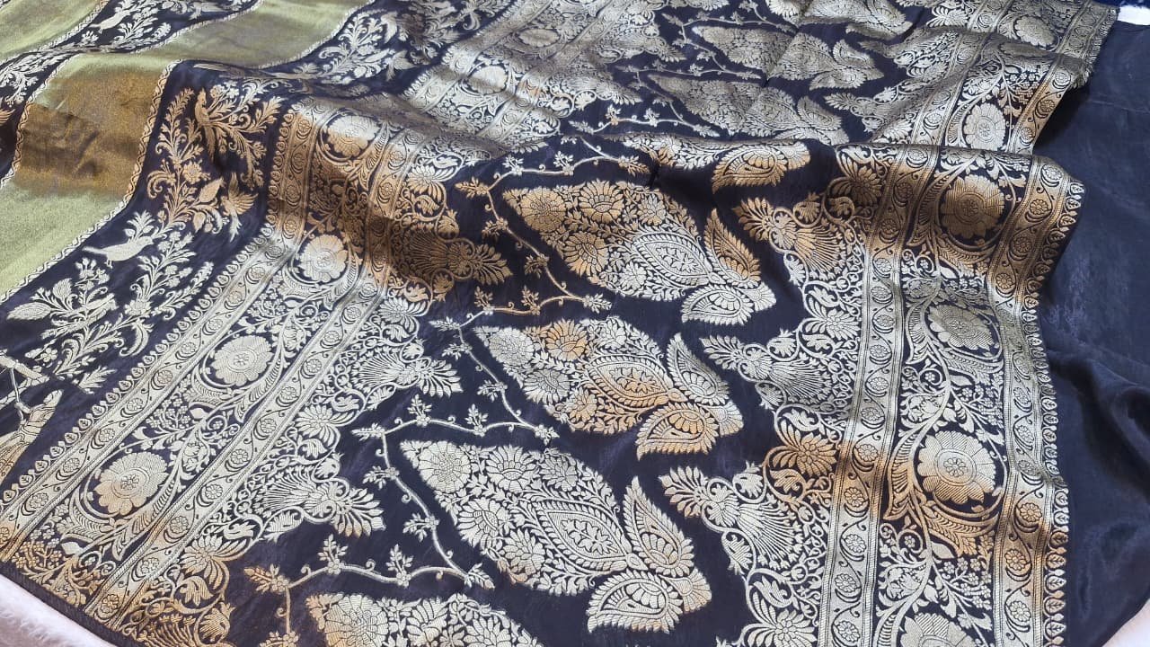 Black with Vintage Gold Weave Premium Banarasi Semi Silk Saree Black with Vintage Gold Weave Premium Banarasi Semi Silk Saree - Image 10