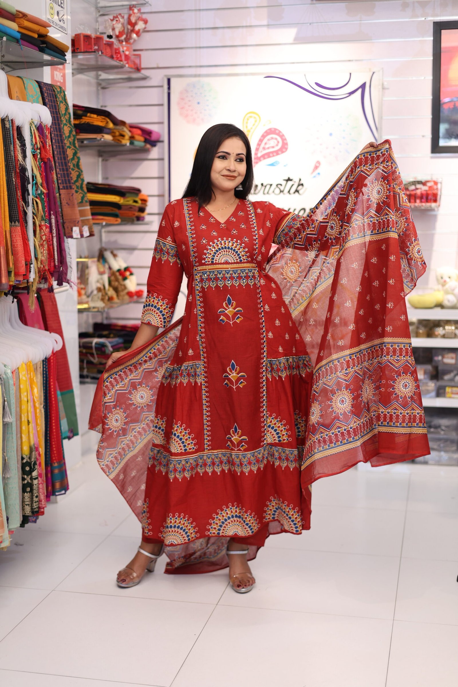 Floral Designer Maroon Ready Made Shalwar Suit Floral Designer Maroon Ready Made Shalwar Suit - Image 4