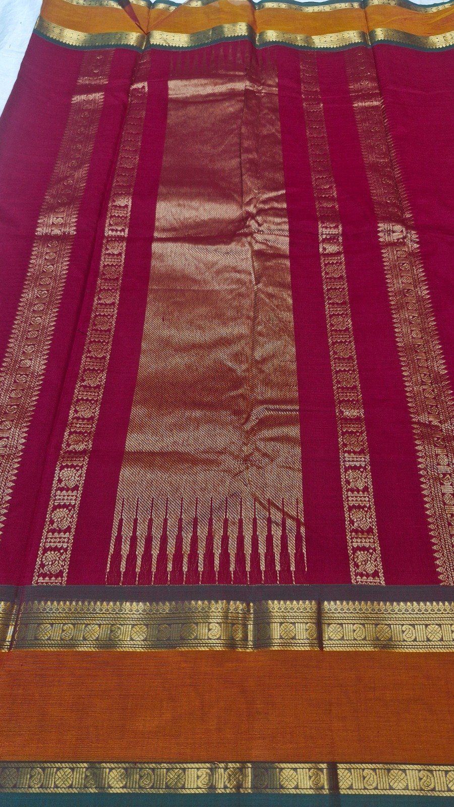 Premium Deep Rani Pink With Bottle Green with Antique Gold Zari Border 120 Count Kanchi Cotton Saree with Rich Pallu Premium Deep Rani Pink With Bottle Green with Antique Gold Zari Border 120 Count Kanchi Cotton Saree with Rich Pallu - Image 9
