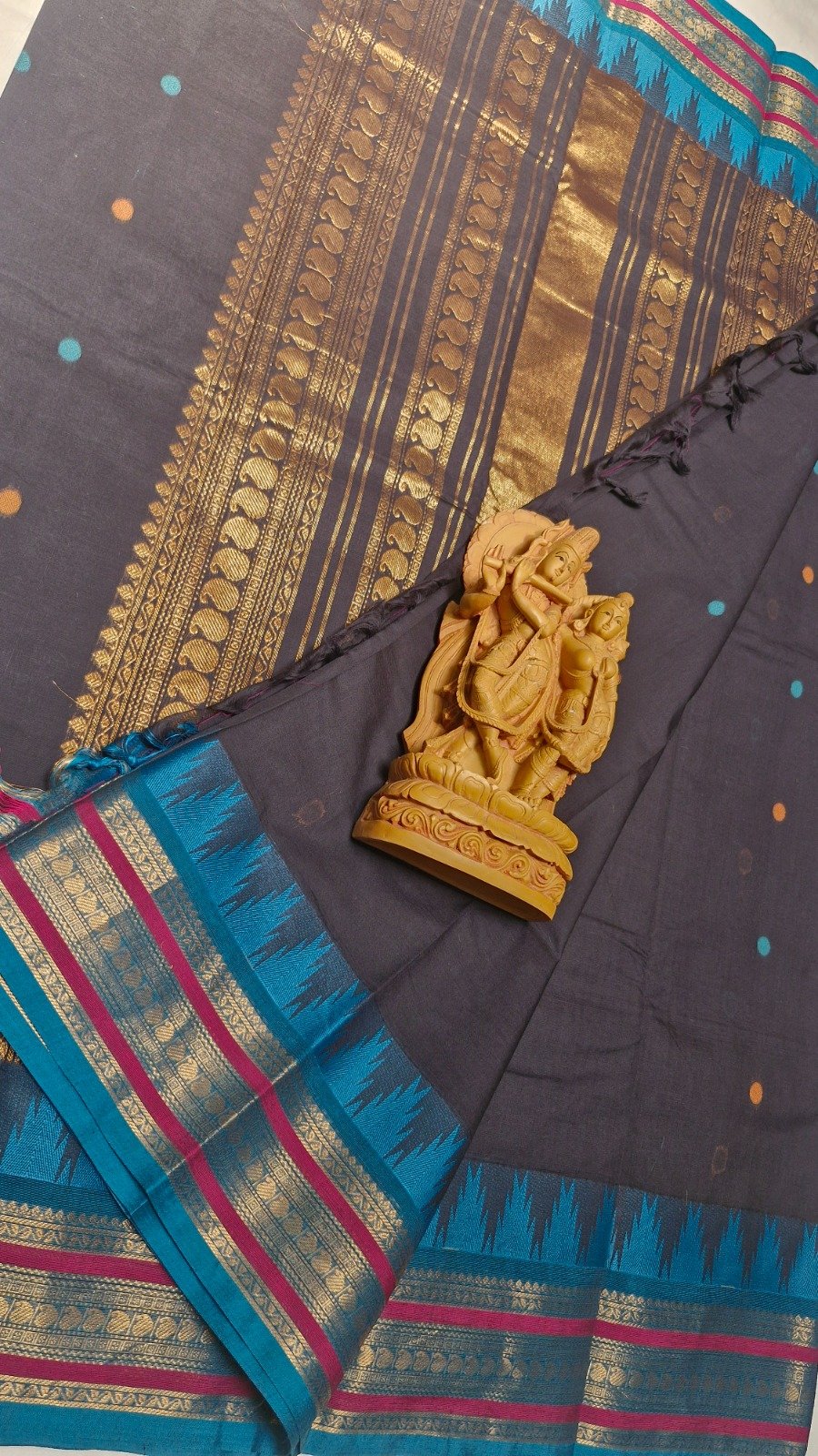 Premium Dark Chocolate Brown With Peacock Blue Antique Gold Zari Border 120 Count Kanchi Cotton Saree with Rich Pallu Premium Dark Chocolate Brown With Peacock Blue Antique Gold Zari Border 120 Count Kanchi Cotton Saree with Rich Pallu - Image 8