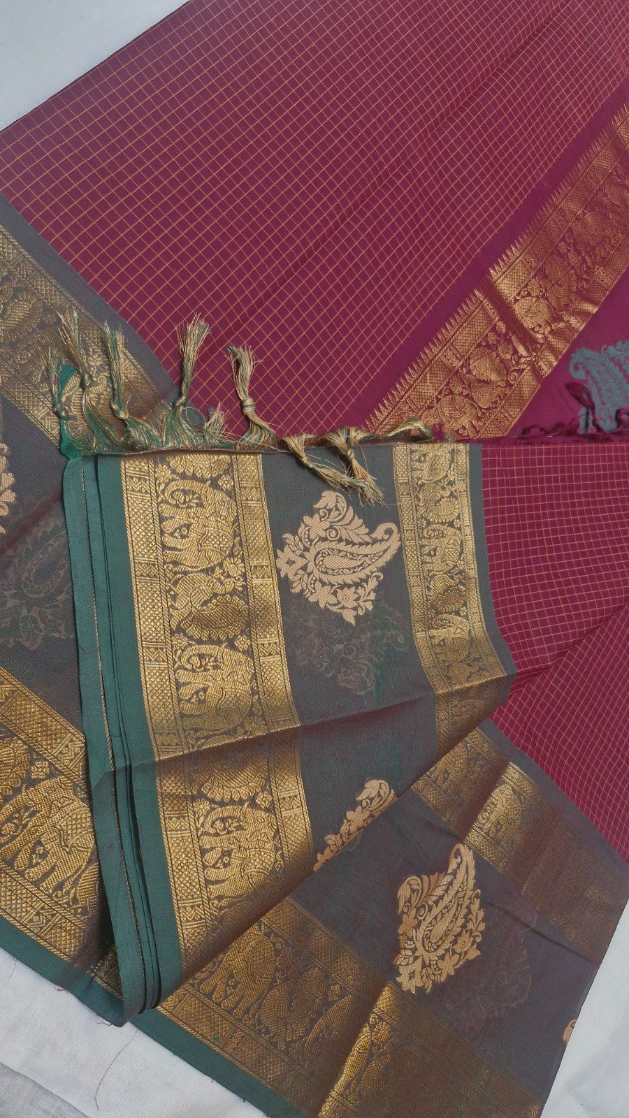 Premium Deep Wine Maroon With Dark Bottle Green Border Kanchi Cotton Saree with Rich Pallu Premium Deep Wine Maroon With Dark Bottle Green Border Kanchi Cotton Saree with Rich Pallu - Image 5