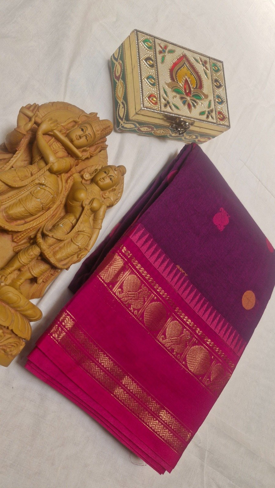 Premium Plain Deep Plum body with scattered small woven butta motifs With Rani Pink Border Chettinad Cotton Saree Premium Plain Deep Plum body with scattered small woven butta motifs With Rani Pink Border Chettinad Cotton Saree