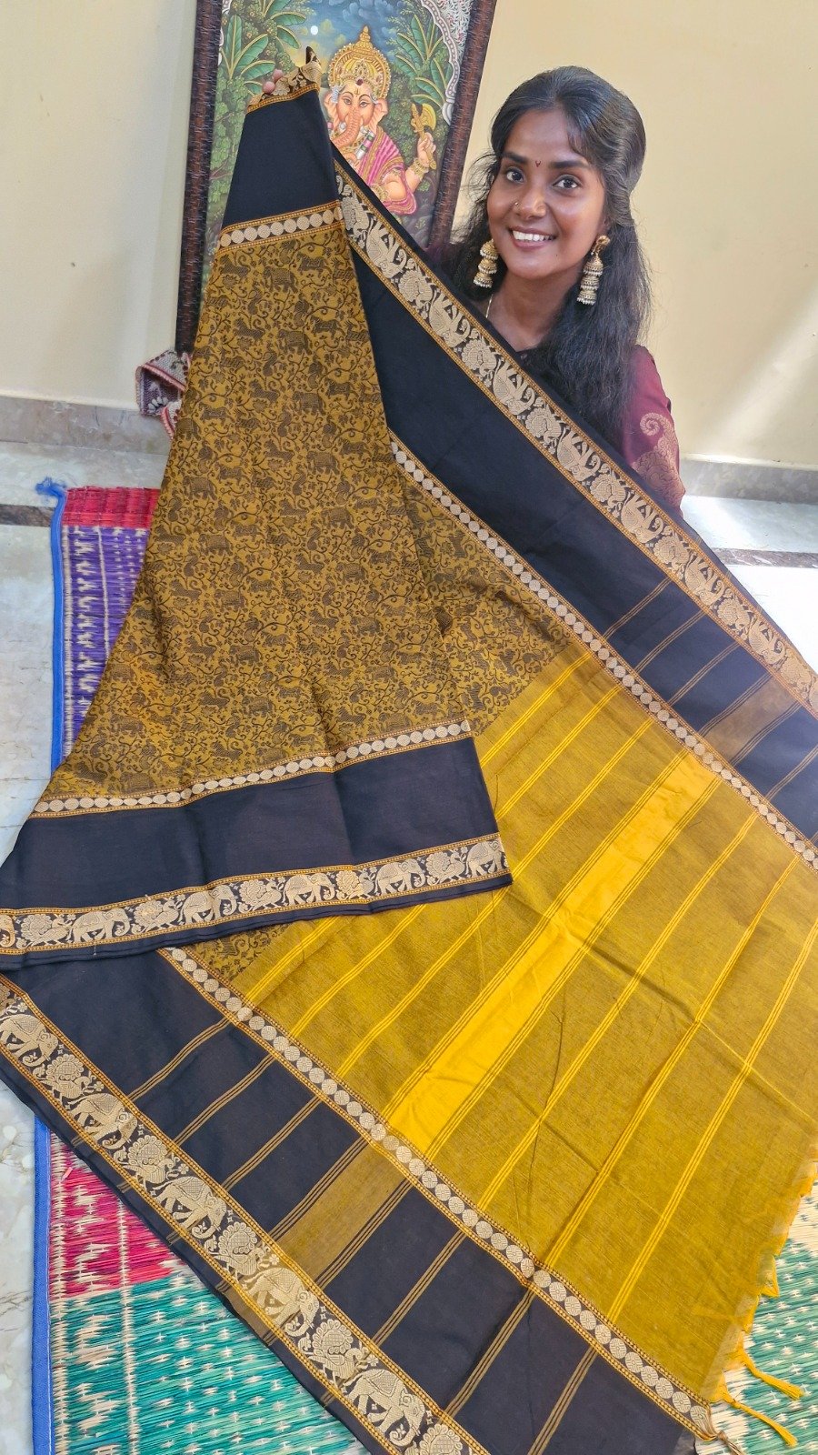 Antique Mustard Gold And Charcoal Black Premium Vanasigaram Kanchi Cotton Saree Antique Mustard Gold And Charcoal Black Premium Vanasigaram Kanchi Cotton Saree - Image 4