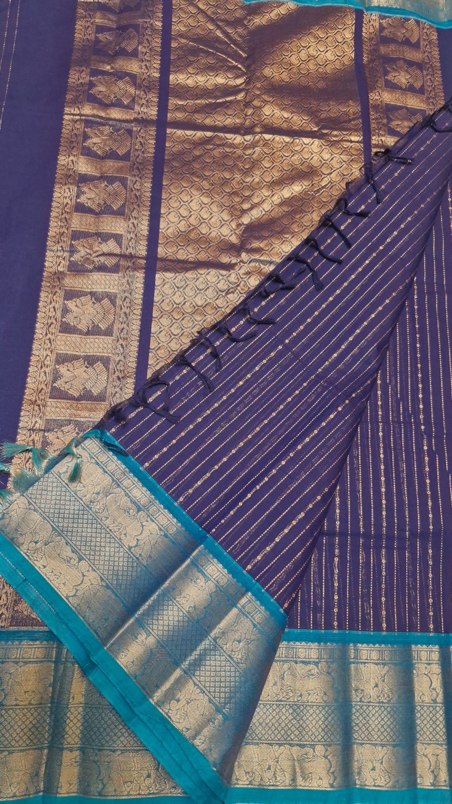 Deep Navy Blue with Peacock Teal Border Premium Kanchi Cotton Saree with Rich Pallu Deep Navy Blue with Peacock Teal Border Premium Kanchi Cotton Saree with Rich Pallu - Image 5