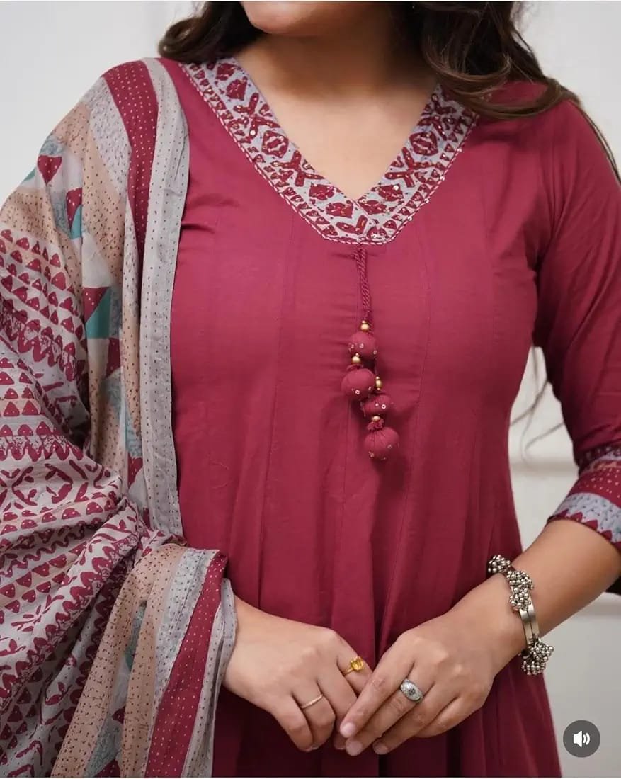 Floral Designer Deep Raspberry Wine And White Ready Made Shalwar Suit Floral Designer Deep Raspberry Wine And White Ready Made Shalwar Suit - Image 4