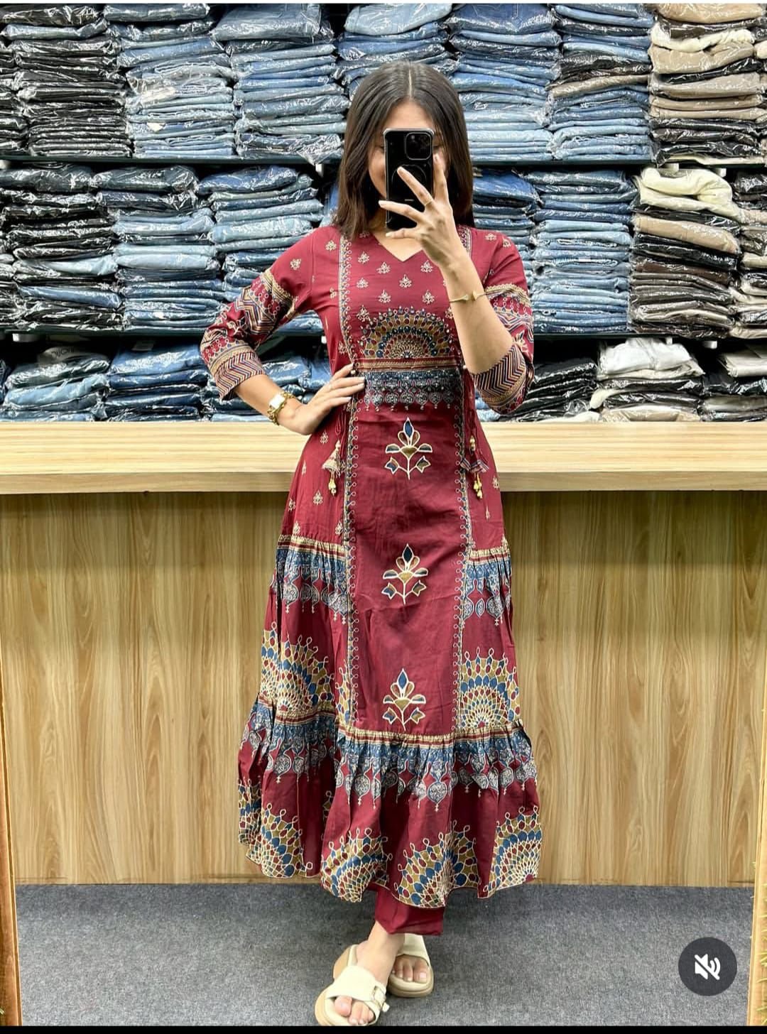 Floral Designer Maroon Ready Made Shalwar Suit Floral Designer Maroon Ready Made Shalwar Suit - Image 5