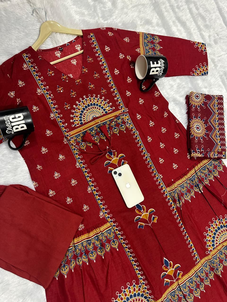 Floral Designer Maroon Ready Made Shalwar Suit Floral Designer Maroon Ready Made Shalwar Suit - Image 2
