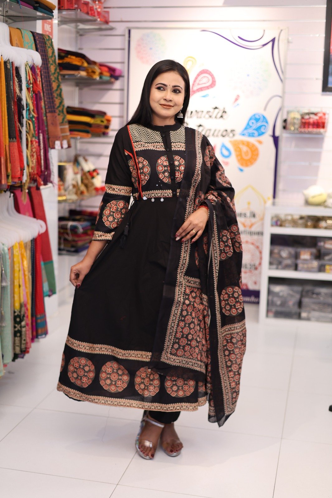 Floral Designer Black And Rust Red Ready Made Shalwar Suit Floral Designer Black And Rust Red Ready Made Shalwar Suit - Image 3
