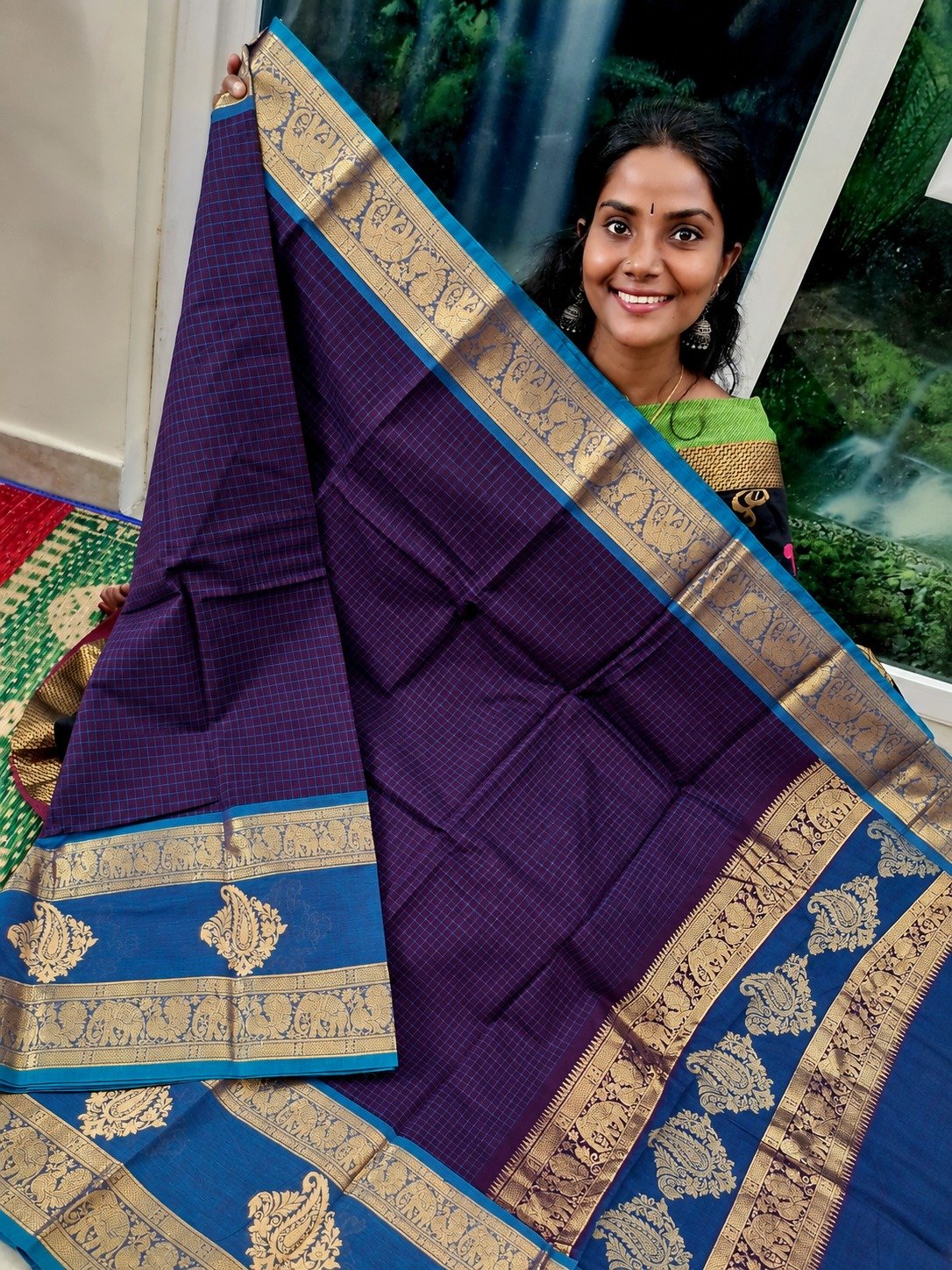 Dark Plum Purple And Peacock Blue Gold Zari Border Premium Kanchi Cotton Saree with Rich Pallu Dark Plum Purple And Peacock Blue Gold Zari Border Premium Kanchi Cotton Saree with Rich Pallu - Image 3