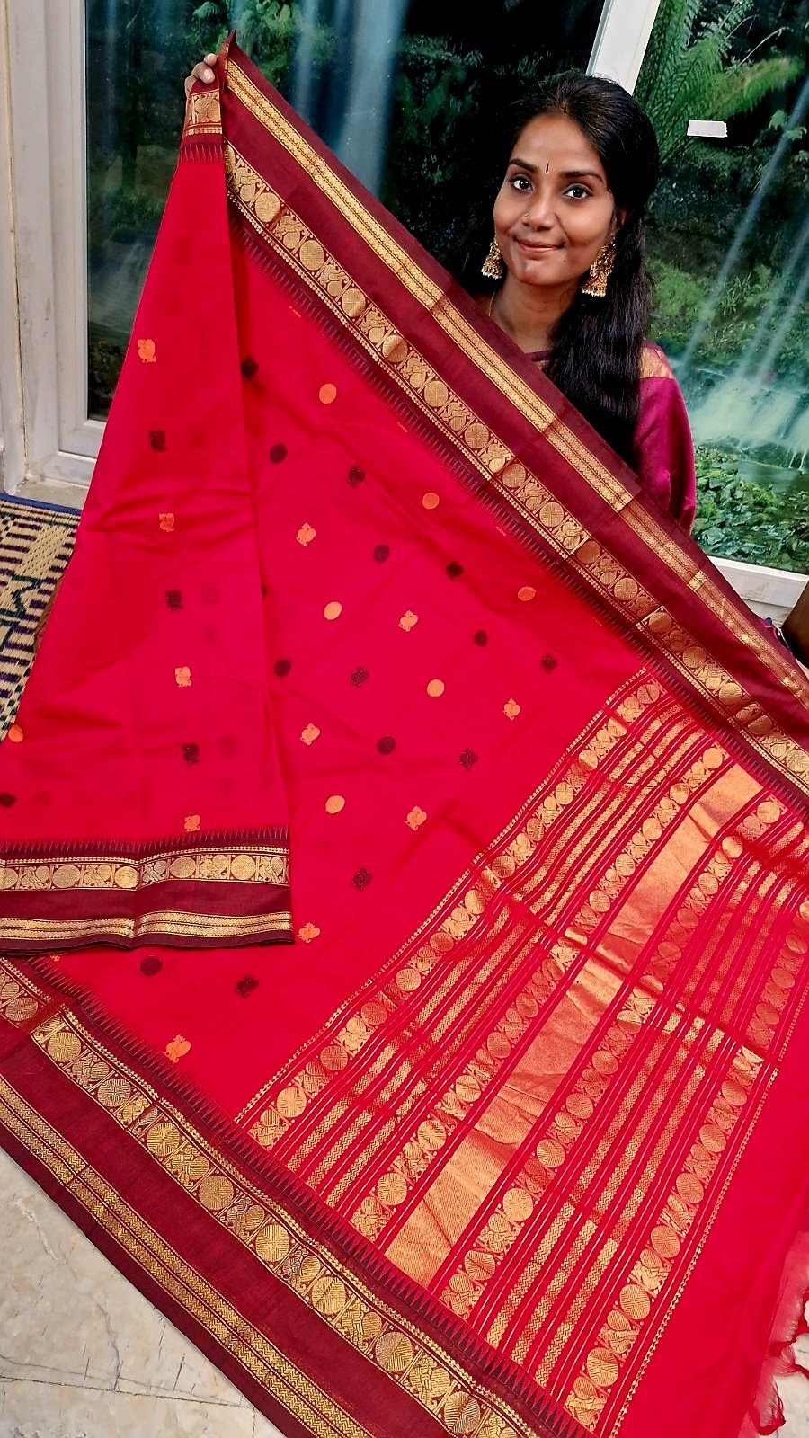 Rani Red With Deep Maroon Gold Zari Border Premium Kanchi Cotton Saree with Rich Pallu Rani Red With Deep Maroon Gold Zari Border Premium Kanchi Cotton Saree with Rich Pallu - Image 3