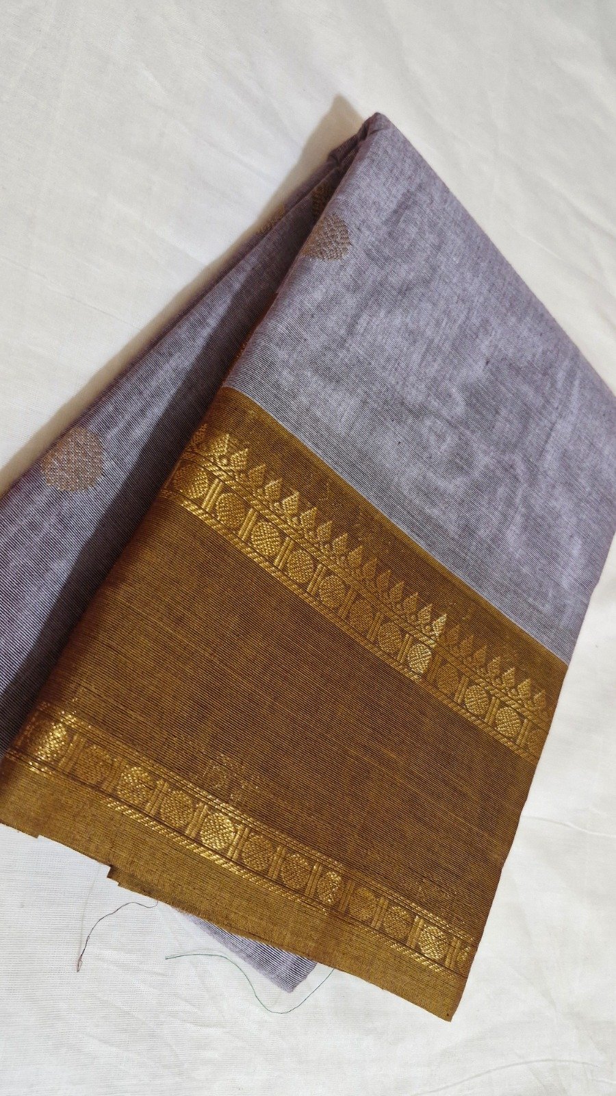 Dusty Lavender And Brown With Gold Zari Border Premium Kanchi Cotton Saree with Rich Pallu Dusty Lavender And Brown With Gold Zari Border Premium Kanchi Cotton Saree with Rich Pallu - Image 2