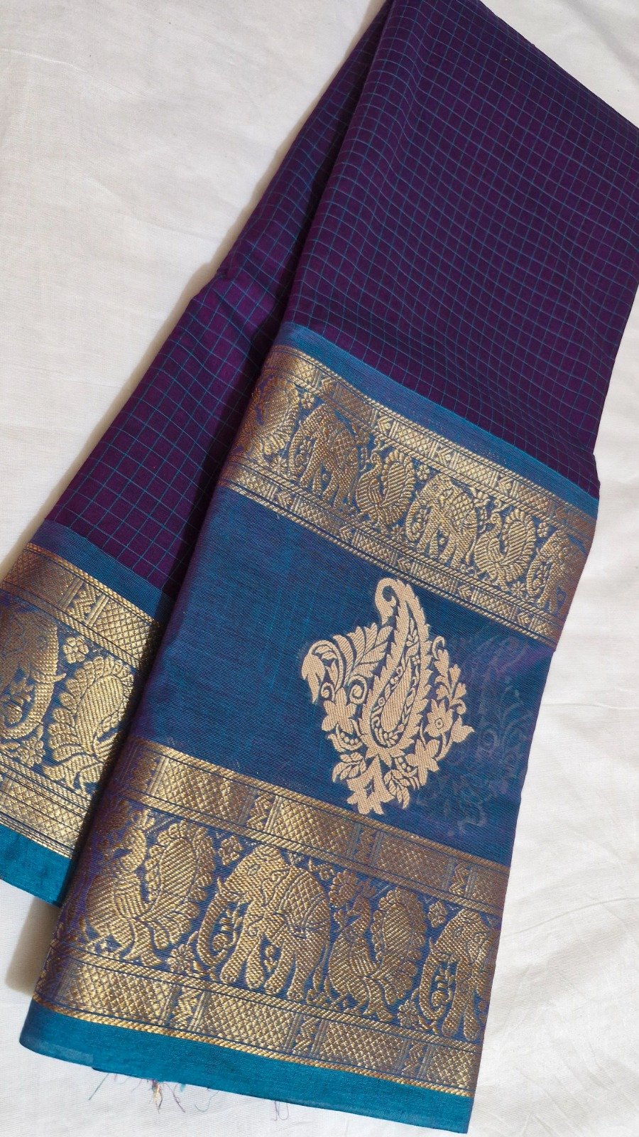 Dark Plum Purple And Peacock Blue Gold Zari Border Premium Kanchi Cotton Saree with Rich Pallu Dark Plum Purple And Peacock Blue Gold Zari Border Premium Kanchi Cotton Saree with Rich Pallu - Image 2