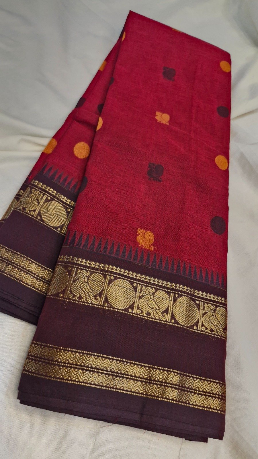 Crimson Red With Dark Maroon Gold Zari Border Premium Kanchi Cotton Saree with Rich Pallu Crimson Red With Dark Maroon Gold Zari Border Premium Kanchi Cotton Saree with Rich Pallu - Image 3