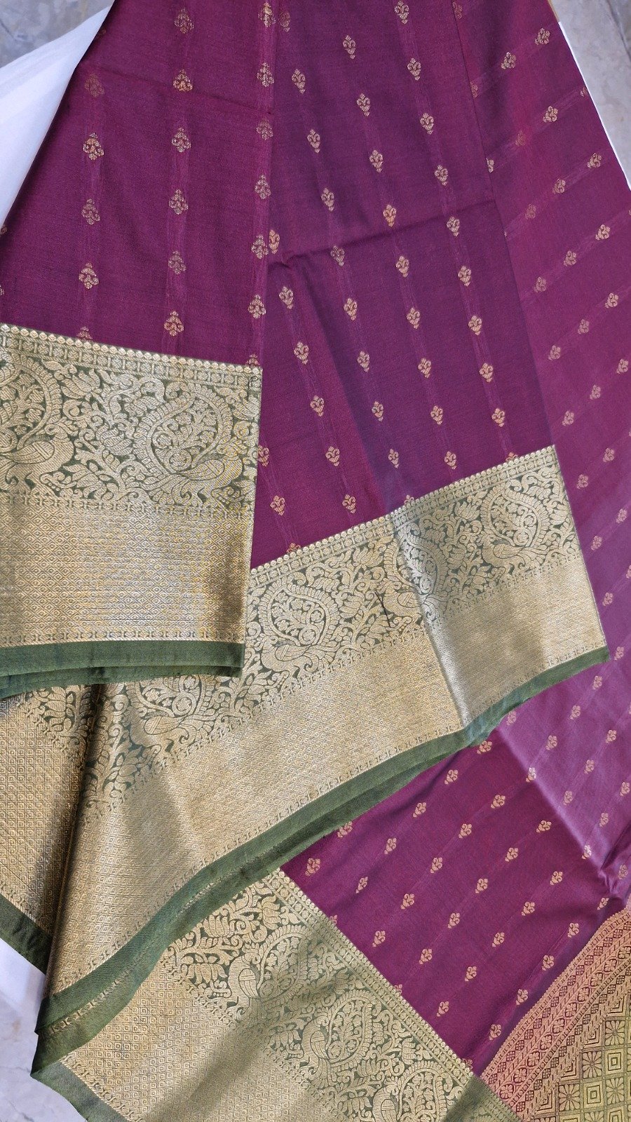 Gold Weave Designer Deep Wine Maroon And Olive Green Premium Semi Silk Saree Gold Weave Designer Deep Wine Maroon And Olive Green Premium Semi Silk Saree - Image 4