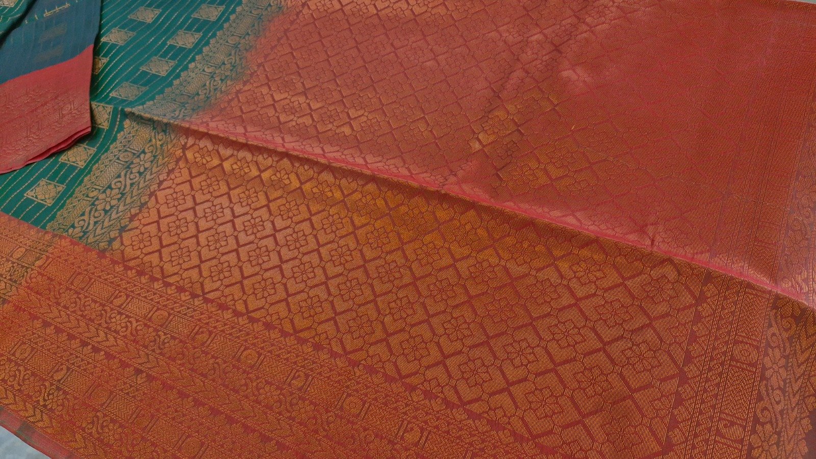Floral Designer Dark Green With Dark Maroon Premium Semi Silk Saree Floral Designer Dark Green With Dark Maroon Premium Semi Silk Saree - Image 6