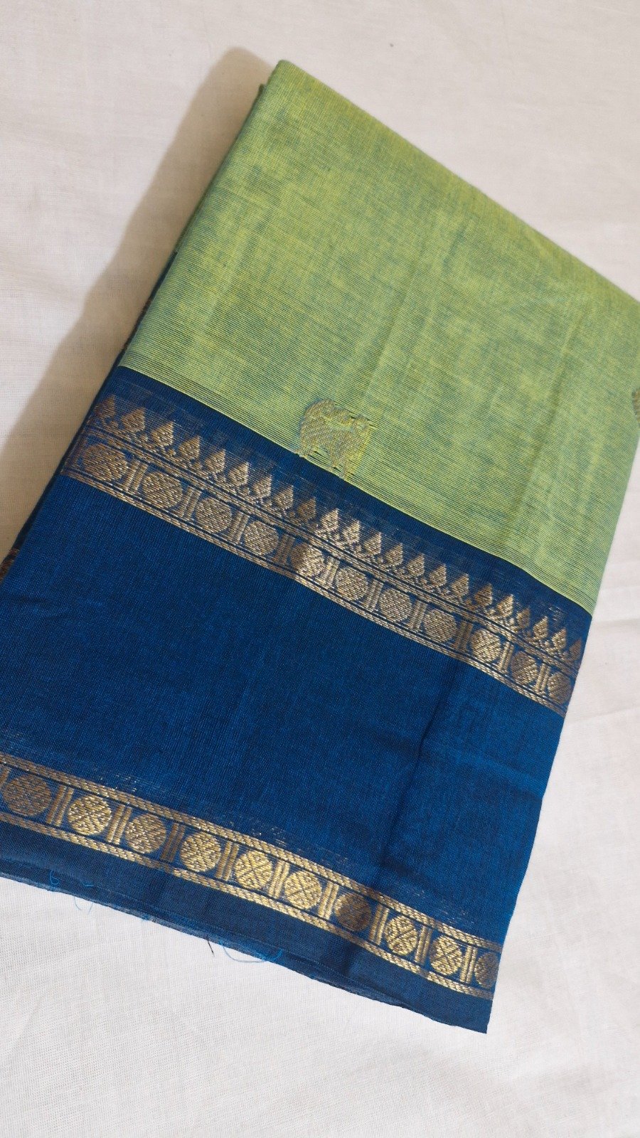 Pistachio Green With Royal Blue Gold Zari Border Premium Kanchi Cotton Saree with Rich Pallu Pistachio Green With Royal Blue Gold Zari Border Premium Kanchi Cotton Saree with Rich Pallu - Image 2