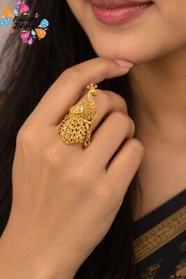 Peacock Designer White Stone Mixed Matte Finished Ring